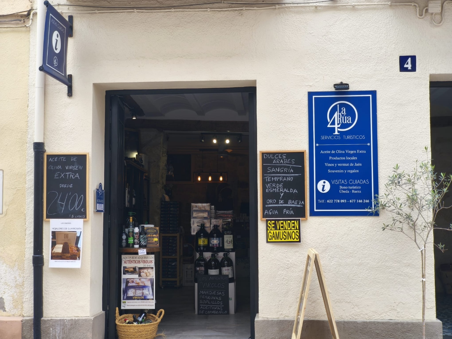 Fachada de La Rua 4 Gourmet en C. Maria de Molina 4, Úbeda